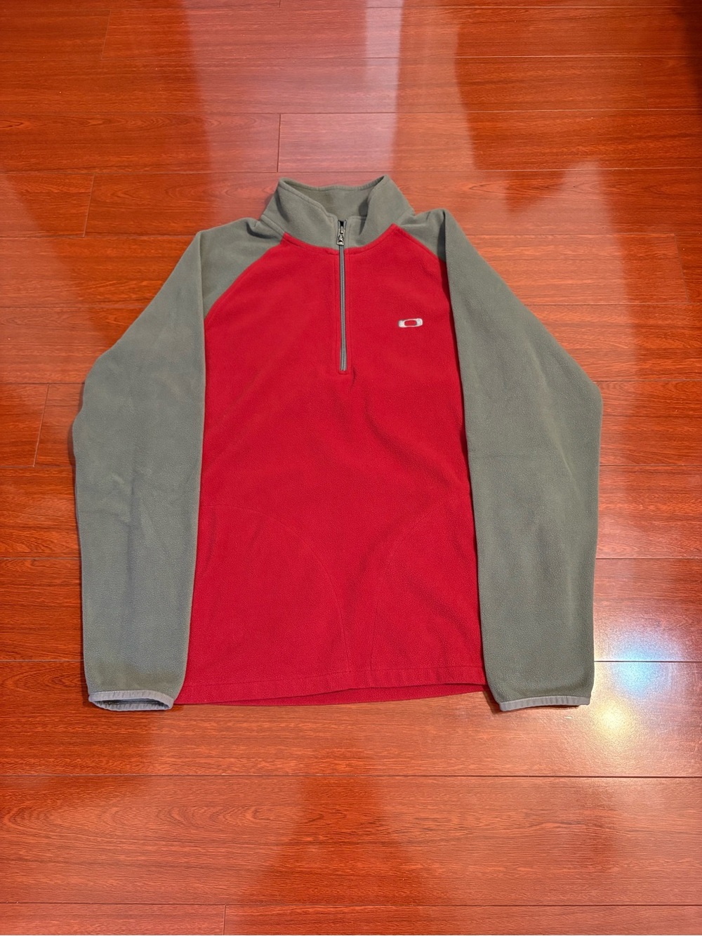 Vintage Men’s Oakley Red Gray Fleece Quarter Zip Pullover Size Medium Y2K